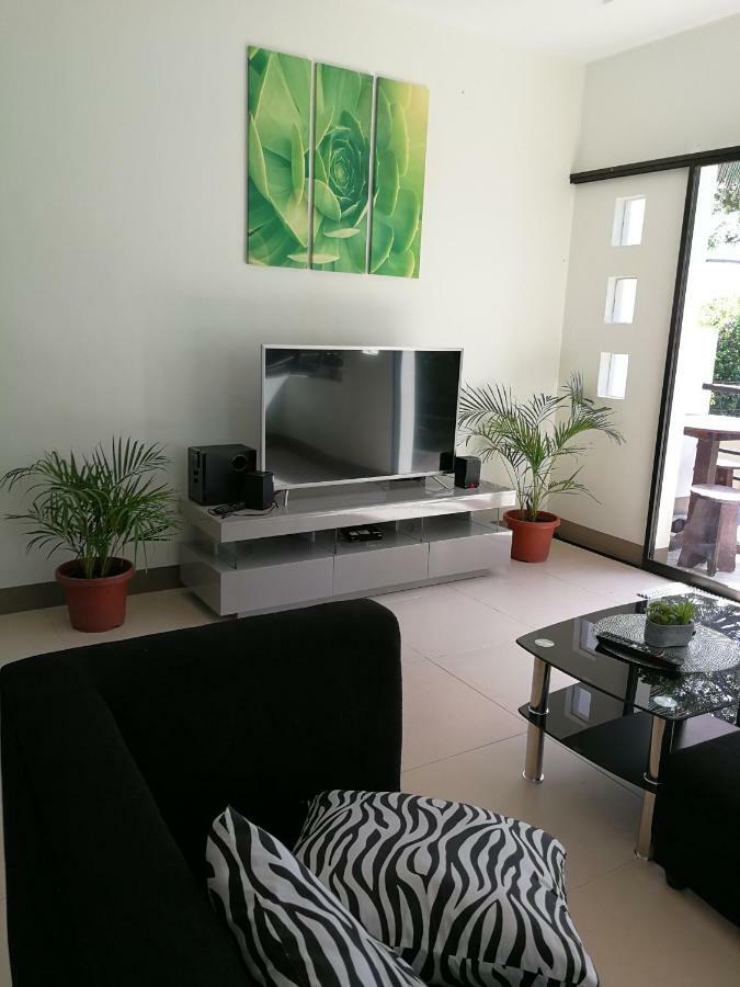 Oceanside 2 Bedroom House, 100Mbps Wifi 팡라오 외부 사진